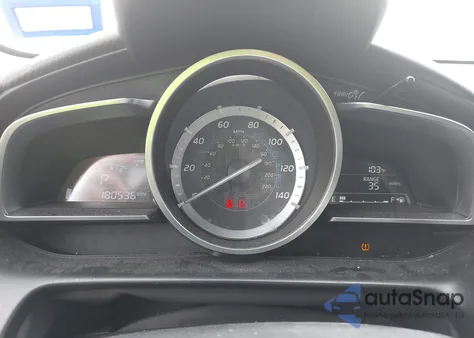 2018 Toyota Yaris Ia из США, поврежденный, VIN 3MYDLBYV4JY324422